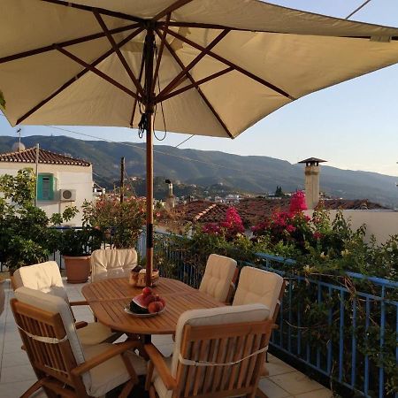 Aquarella-Stylish Veranda Apartment In Centre Of Poros Town Extérieur photo