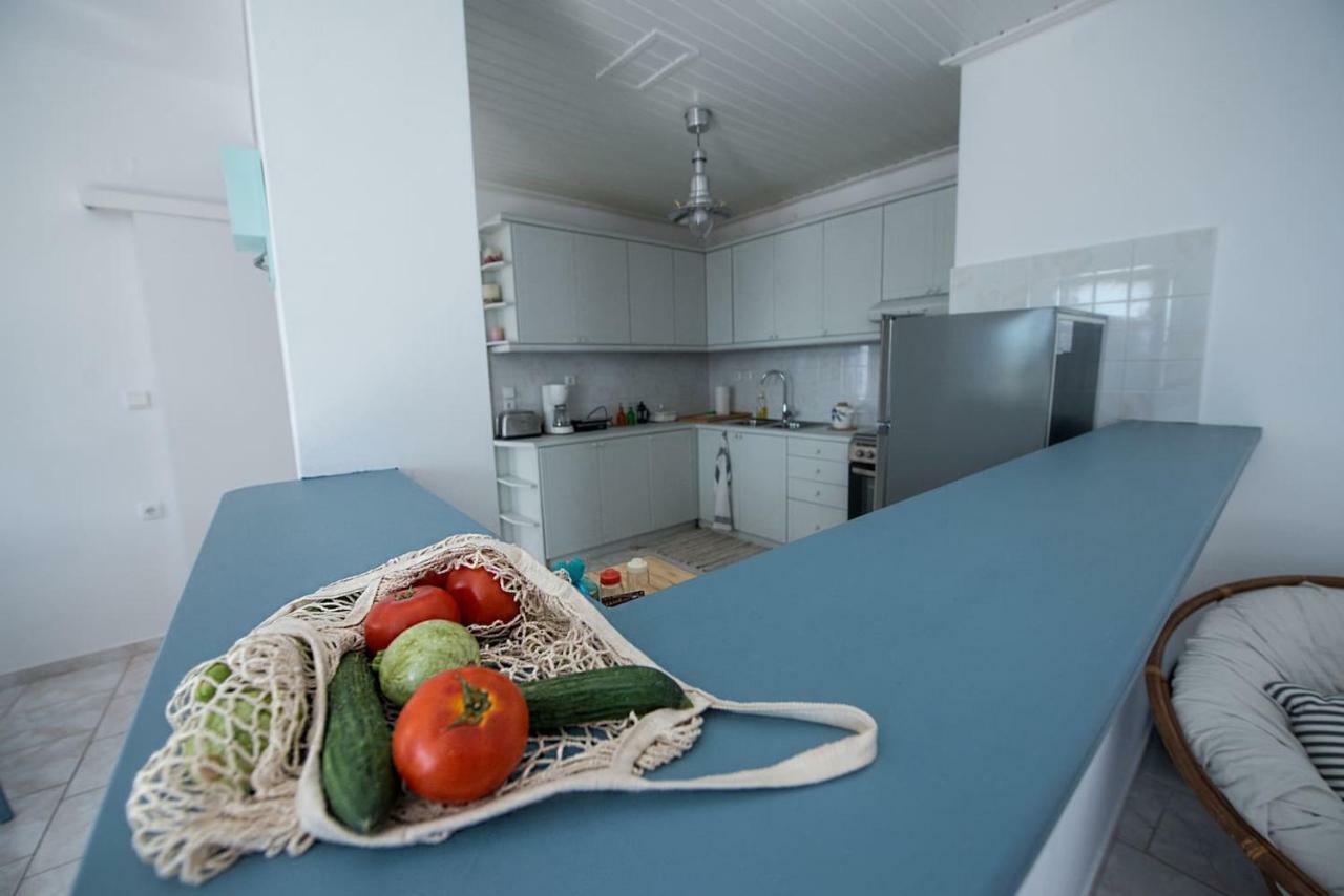 Aquarella-Stylish Veranda Apartment In Centre Of Poros Town Extérieur photo
