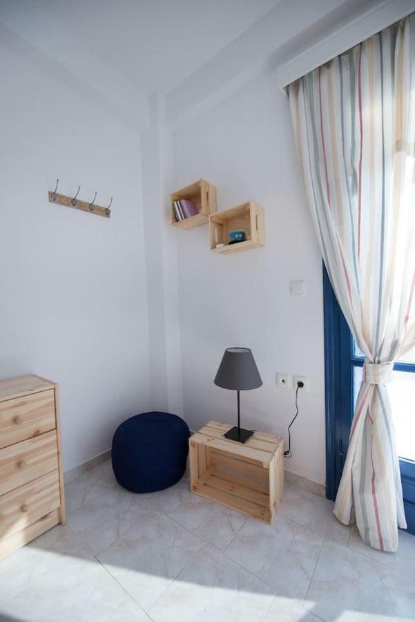 Aquarella-Stylish Veranda Apartment In Centre Of Poros Town Extérieur photo