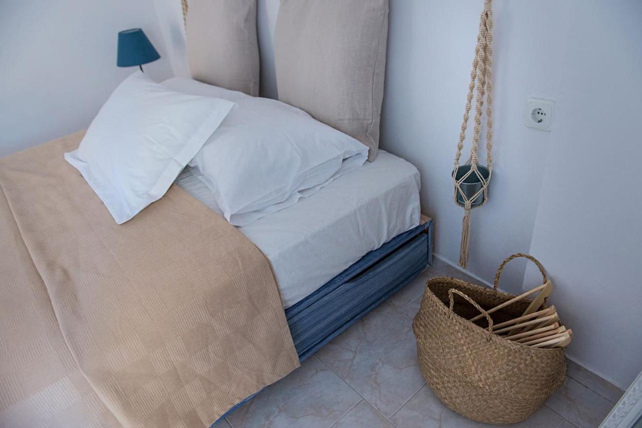 Aquarella-Stylish Veranda Apartment In Centre Of Poros Town Extérieur photo