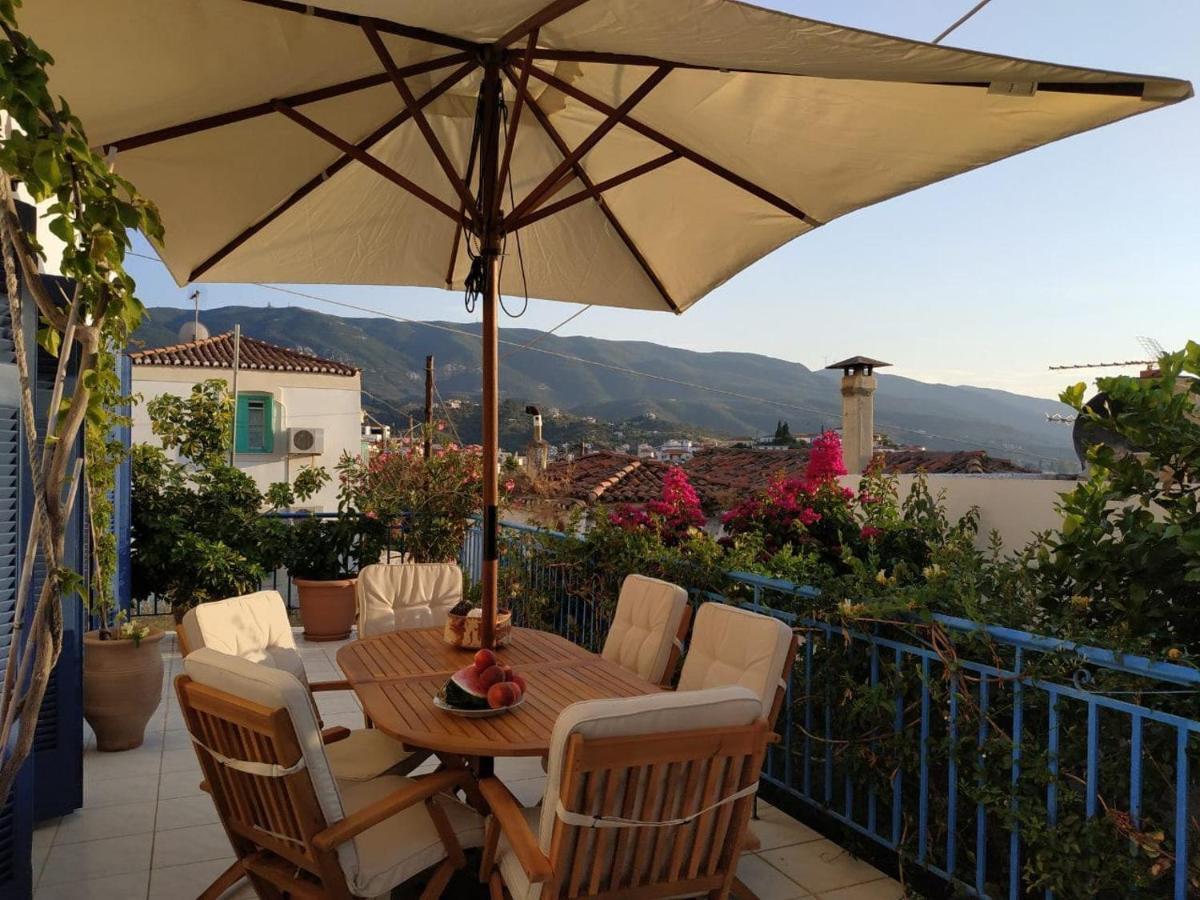Aquarella-Stylish Veranda Apartment In Centre Of Poros Town Extérieur photo
